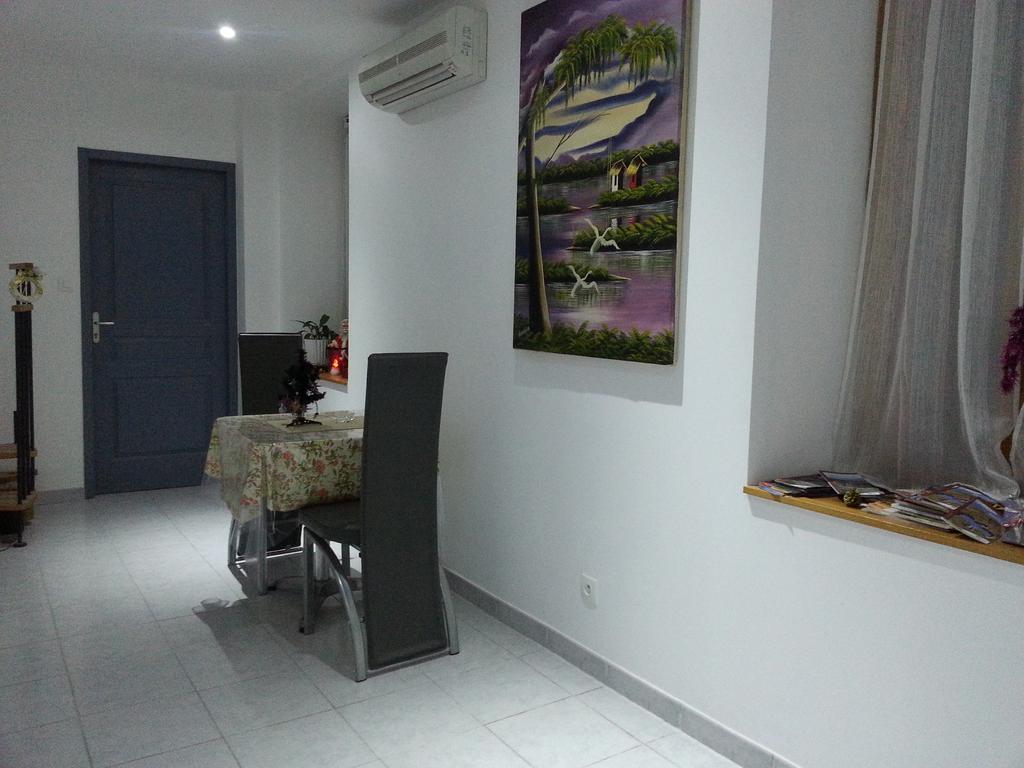 Millot Conilhac Bed & Breakfast Ngoại thất bức ảnh